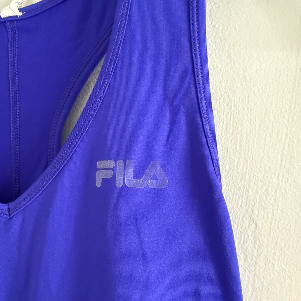 FILS Workout Tank - Picture 3 of 4